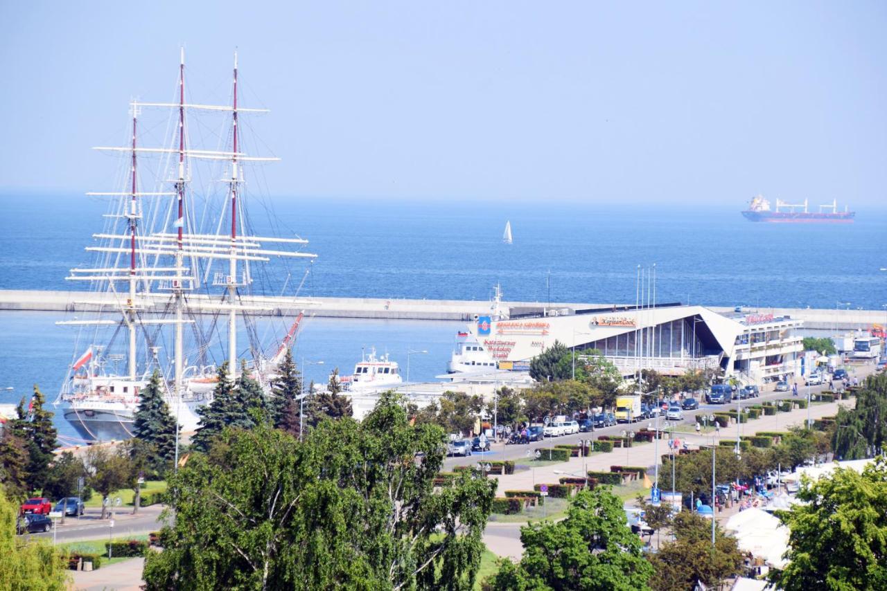 Avis Apartments - Gdynia Skwer Kosciuszki 13 Bagian luar foto