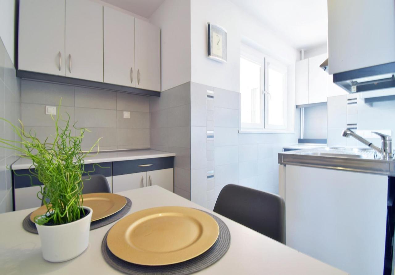 Avis Apartments - Gdynia Skwer Kosciuszki 13 Bagian luar foto
